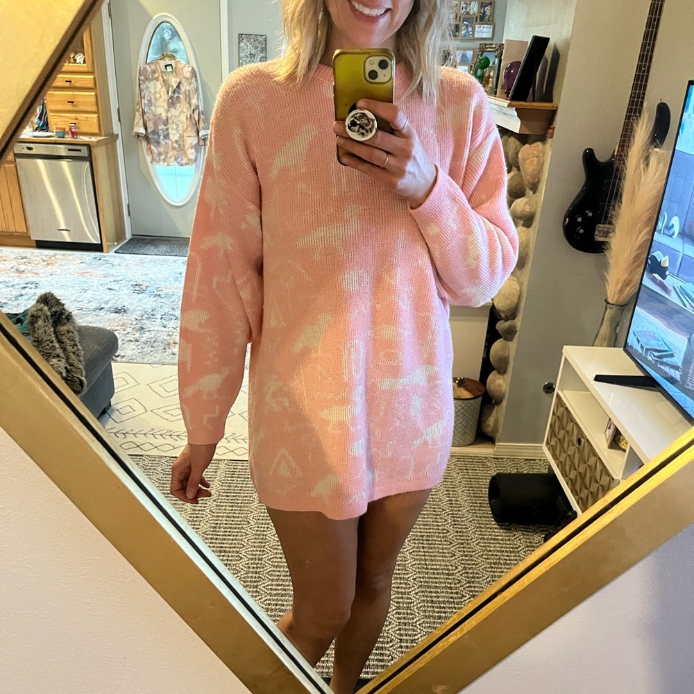 Vintage 90’s Streetwear Diane Vonfurstenburg Sweater